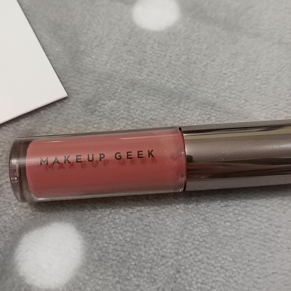 💖2/$30💖 Lipsticks and Lip Mask Bundle - Picture 3 of 5